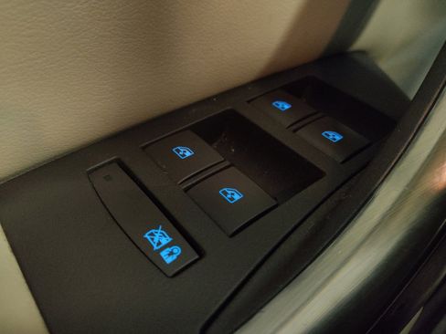 Used 2014 Buick Verano Leather FWD image 27