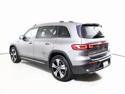 Used 2022 Mercedes-Benz EQB 300 4MATIC image 12