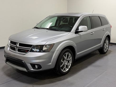 Used 2015 Dodge Journey R/T w/ Flexible Seating Group image 1