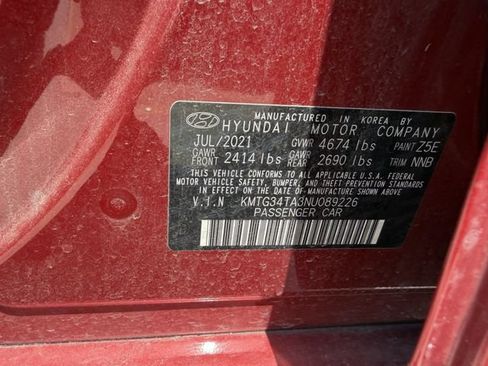Used 2022 Genesis G70 2.0T w/ Prestige Package RWD image 27
