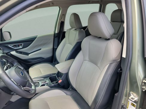 Used 2019 Subaru Forester Limited AWD/4WD image 25