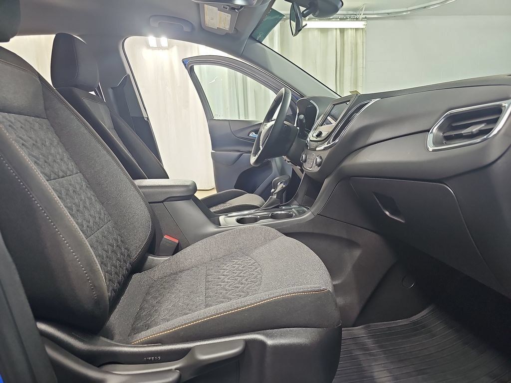 Certified 2024 Chevrolet Equinox LT AWD/4WD image 13