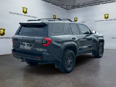 Used 2025 Toyota 4Runner SR5 RWD image 5
