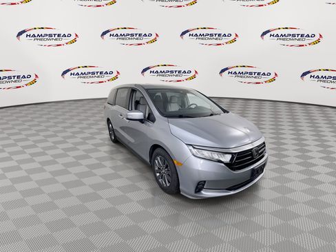 Used 2023 Honda Odyssey EX-L image 2