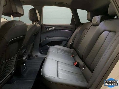 Used 2024 Audi Q4 e-tron Premium Plus image 67