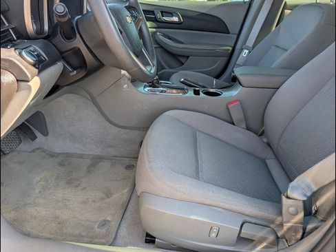 Used 2015 Chevrolet Malibu LS FWD image 12