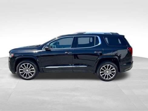 Used 2021 GMC Acadia Denali w/ Denali Technology Package image 8
