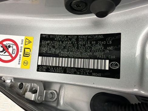 Used 2017 Lexus ES 350 w/ Luxury Package FWD image 29
