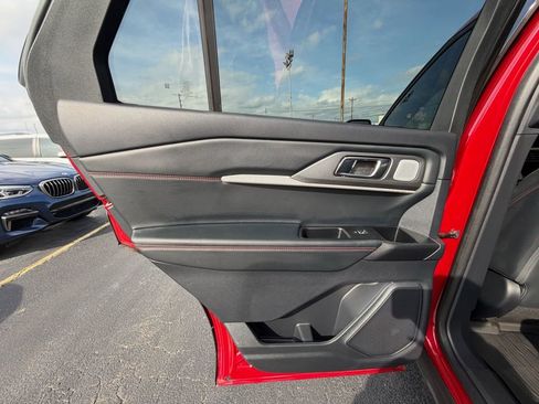 Used 2025 Ford Explorer ST w/ Sun And Sound Package image 16