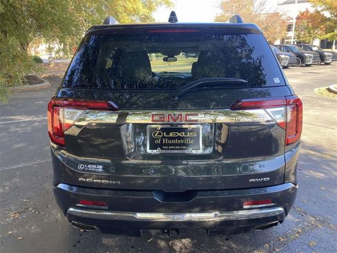 Used 2023 GMC Acadia Denali w/ Trailering Package image 3