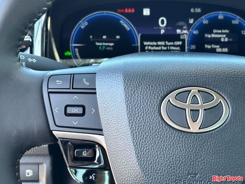 Certified 2026 Toyota Camry XLE FWD image 22