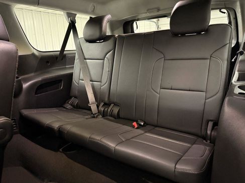 Used 2020 Chevrolet Suburban LT AWD/4WD image 31