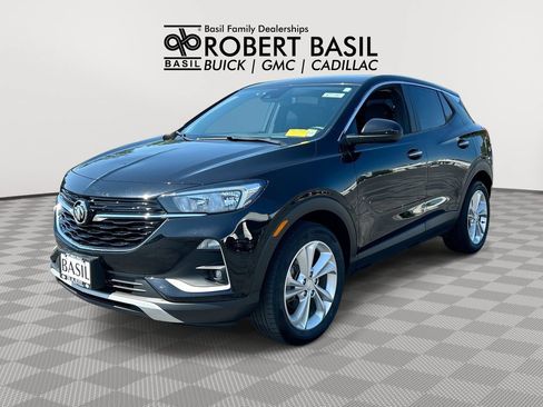 Used 2023 Buick Encore GX Preferred w/ Cold Weather Comfort Package FWD image 1