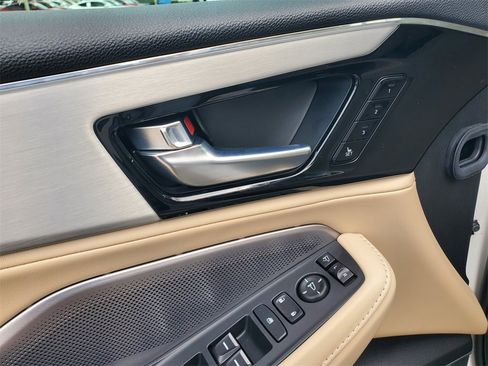 Used 2025 Acura MDX w/ Technology Package image 22