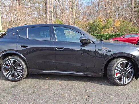 New 2025 Maserati Grecale Folgore image 9