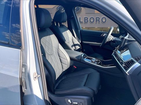 Used 2026 BMW X5 xDrive40i w/ M Sport Package AWD/4WD image 7