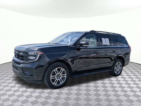 Used 2025 Ford Expedition Active image 7