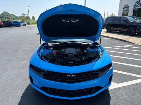Used 2022 Chevrolet Camaro LT w/ Technology Package RWD image 24