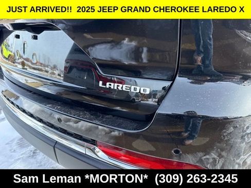 New 2025 Jeep Grand Cherokee Laredo X w/ Luxury Tech Group I image 10