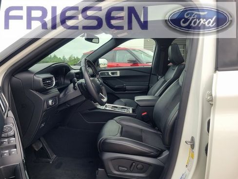 Used 2022 Ford Explorer ST w/ ST Street Pack image 12