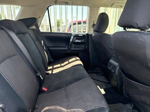 Used 2015 Toyota 4Runner Trail AWD/4WD image 5
