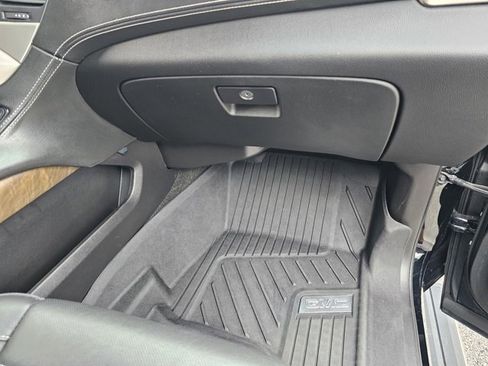 Used 2018 GMC Yukon Denali w/ Denali Ultimate Package image 26