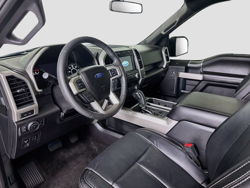 Used 2018 Ford F150 Lariat w/ Equipment Group 502A Luxury AWD/4WD image 10