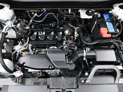 Used 2025 Honda CR-V LX image 15
