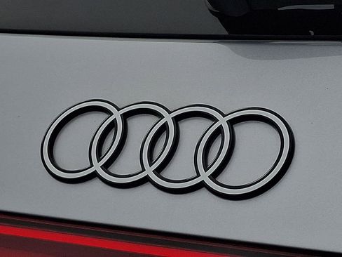 Used 2025 Audi Q5 Premium Plus w/ Premium Plus AWD/4WD image 31