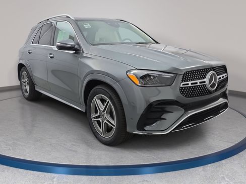 New 2026 Mercedes-Benz GLE 450 4MATIC image 3