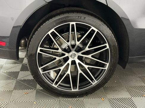 New 2026 Porsche Macan image 13