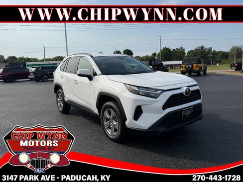 Used 2025 Toyota RAV4 XLE FWD image 1