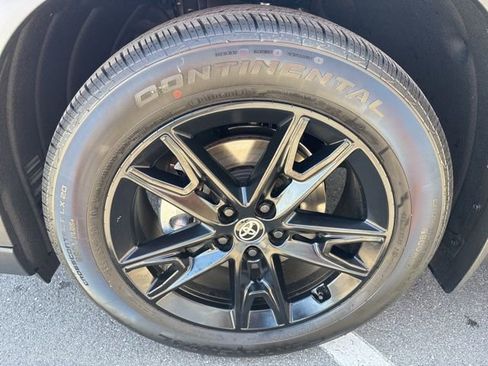 Certified 2026 Toyota Grand Highlander AWD Hybrid image 11