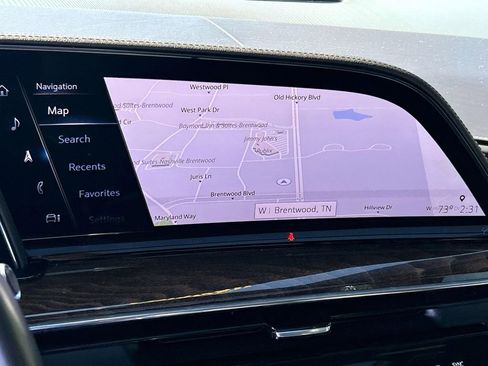 Used 2022 Cadillac Escalade ESV Sport Platinum w/ LPO, ONYX Package image 44