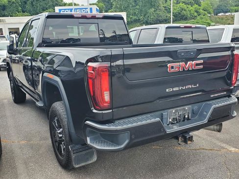 Used 2023 GMC Sierra 3500 Denali w/ Denali Black Diamond Edition AWD/4WD image 7