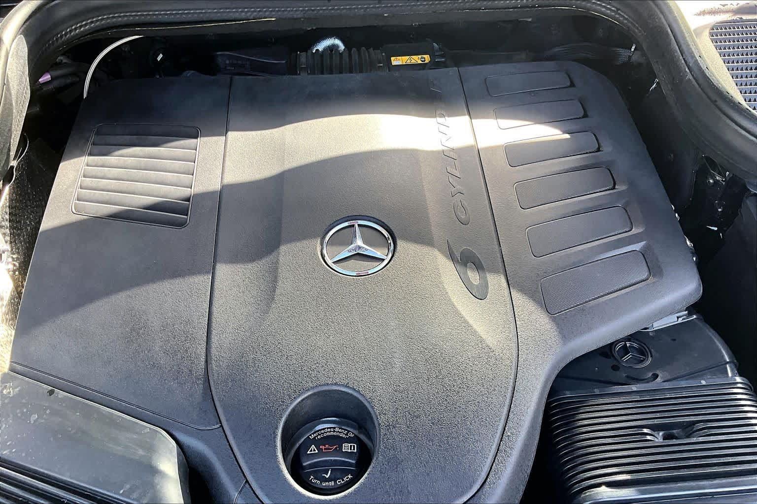 Used 2024 Mercedes-Benz GLE 450 4MATIC image 33