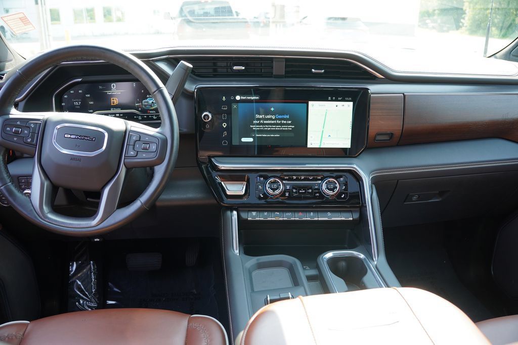 Certified 2025 GMC Sierra 3500 Denali Ultimate AWD/4WD image 22