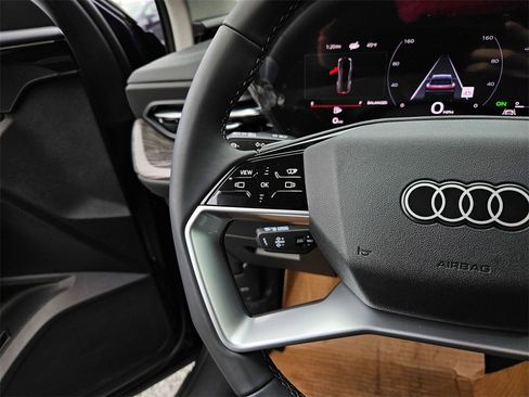 New 2025 Audi Q5 Premium Plus image 11