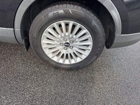Used 2019 Lincoln Nautilus FWD image 6