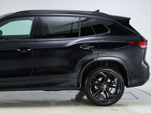 New 2026 Volkswagen Tiguan SE R-Line image 4