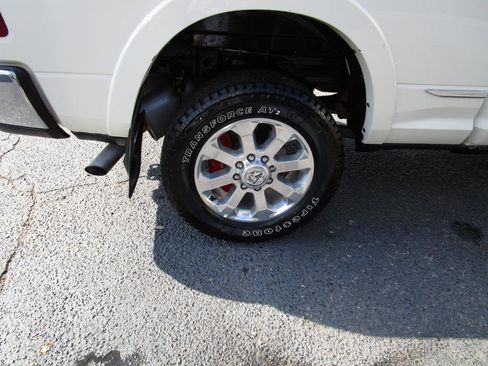 Used 2019 RAM 2500 Limited AWD/4WD image 28