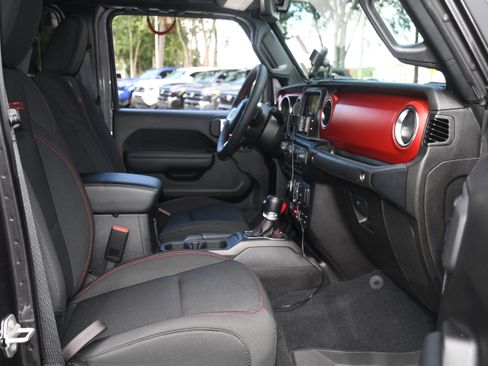 Used 2023 Jeep Gladiator Rubicon w/ LED Lighting Group image 19