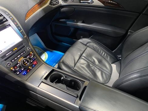 Used 2019 Lincoln MKZ Reserve FWD image 15