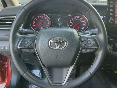 Used 2023 Toyota Camry XSE image 13