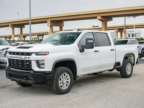 Used 2021 Chevrolet Silverado 2500 Custom w/ Custom Value Package AWD/4WD image 18