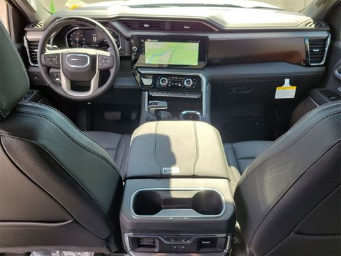 New 2026 GMC Sierra 1500 Denali image 6