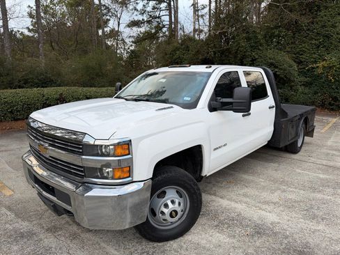 Used 2016 Chevrolet Silverado 3500 W/T image 2