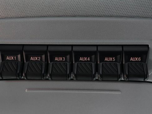 Used 2024 Ford F450 XL w/ XL Chrome Package image 28