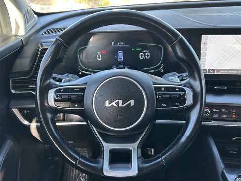 Used 2024 Kia Sportage EX image 24