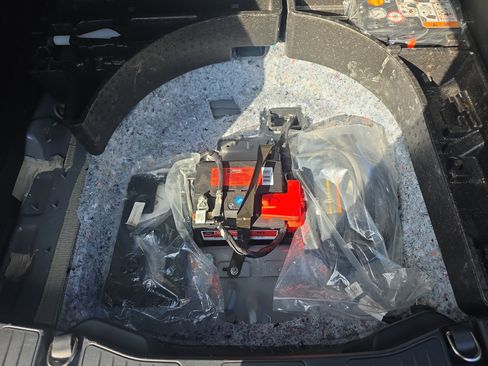 Used 2022 Ford Escape SEL w/ Technology Package image 21